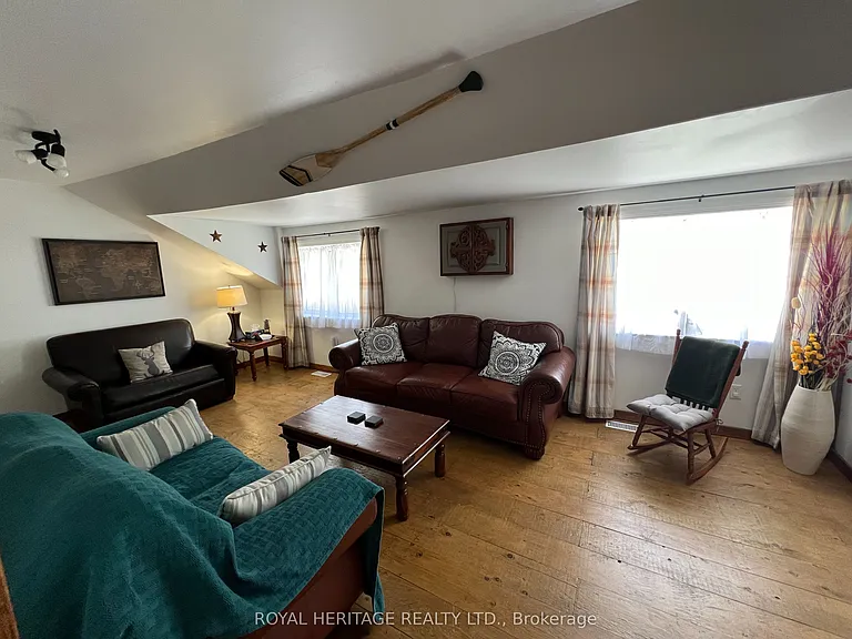 1095 Cleveland Rd — Photo 10