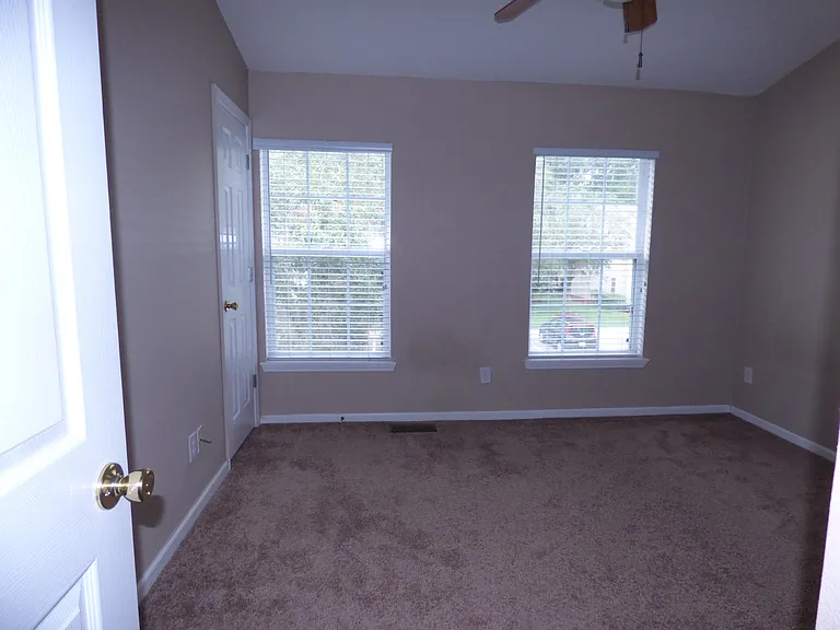 3528 Twisted Tree Ln — Photo 35