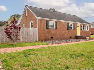 1309 Bolling Rd, Roanoke Rapids, NC 27870