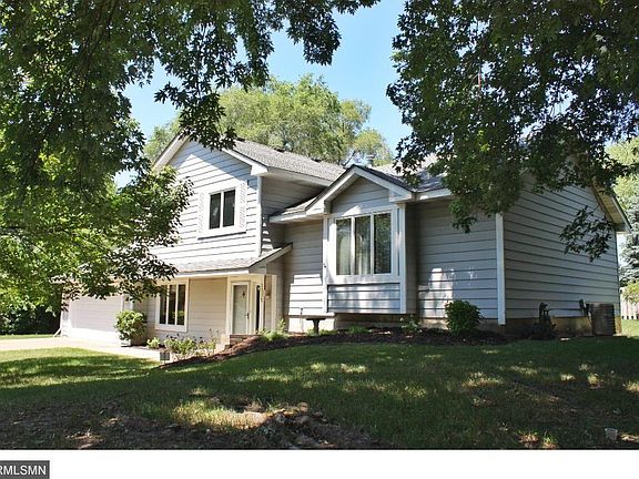 2nd image of 2335 Gall Ave