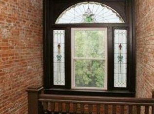 3635 Humphrey St APT 3W, Saint Louis, MO 63116