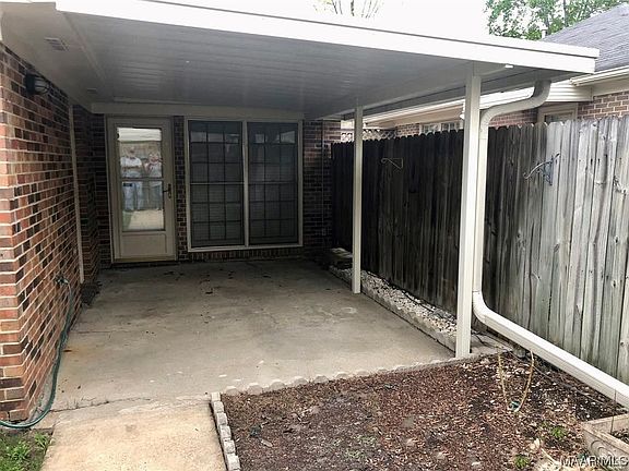 4th image of 4606 Young Farm Ct