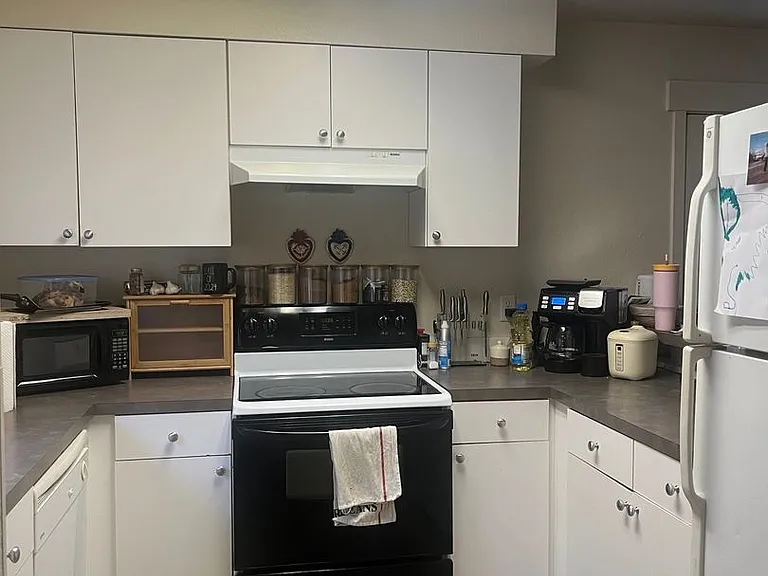 1310 S Denver Ave — Photo 4