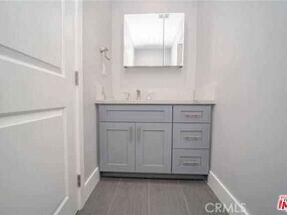 5th image of 1870 20th St #1/2