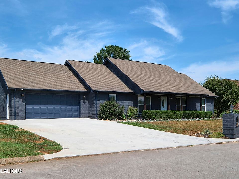 1st image of 2327 Portland Dr