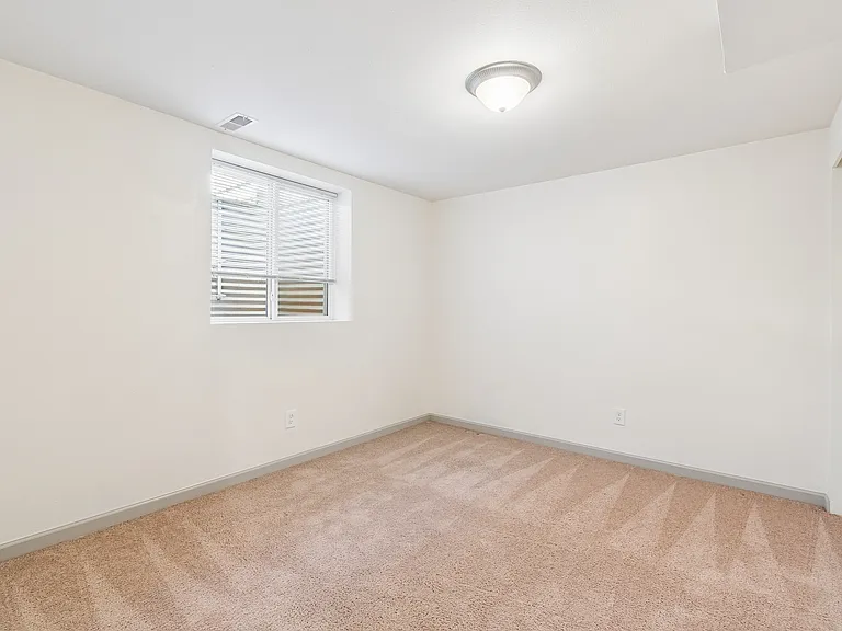 4215 S Lipan St — Photo 20