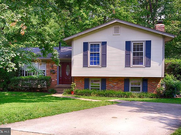 4th image of 4605 Tara Dr
