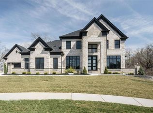 741 Silver Buck Ln, Chesterfield, MO 63005