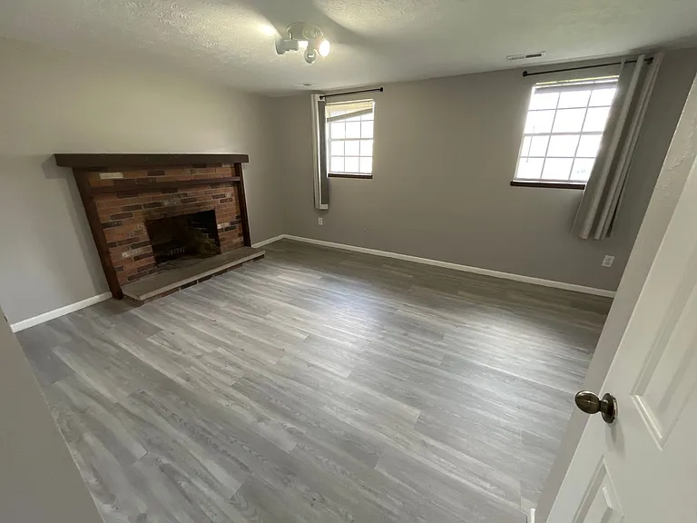 615 Moss Oak Ave — Photo 15