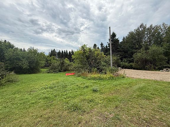 4th image of 136 Powers Road
