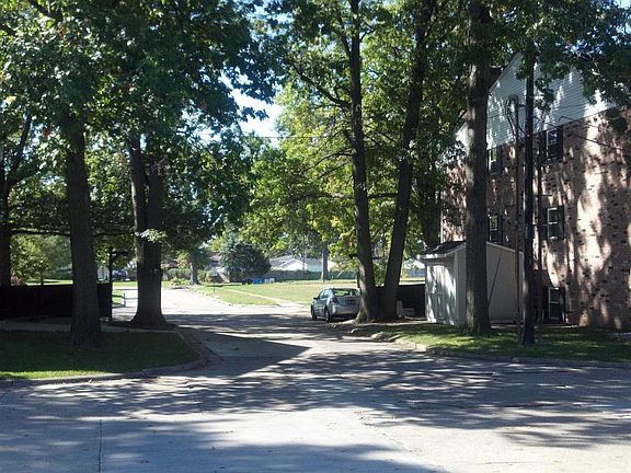Facing Kingsway Dr.