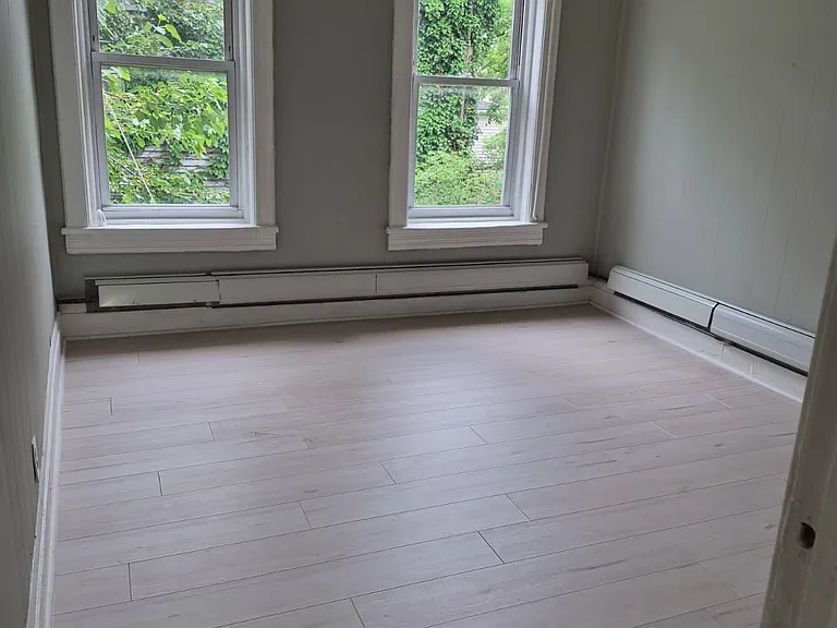 80 W 18th St #5 — Photo 6