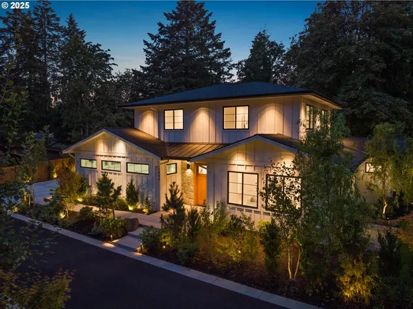 3884 Lake Grove Ave, Lake Oswego, OR 97035