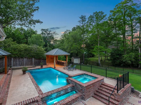 7521 Saint Edmund Ct, Baton Rouge, LA 70808