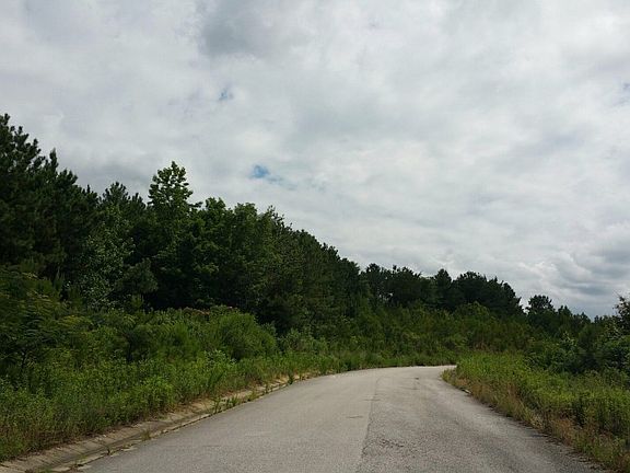 4th image of 5994 Brookstone Dr