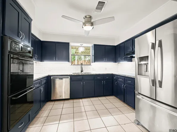 7574 Pennhill Dr, Baton Rouge, LA 70817