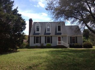 4905 Creekside Dr, New Bern, NC 28562
