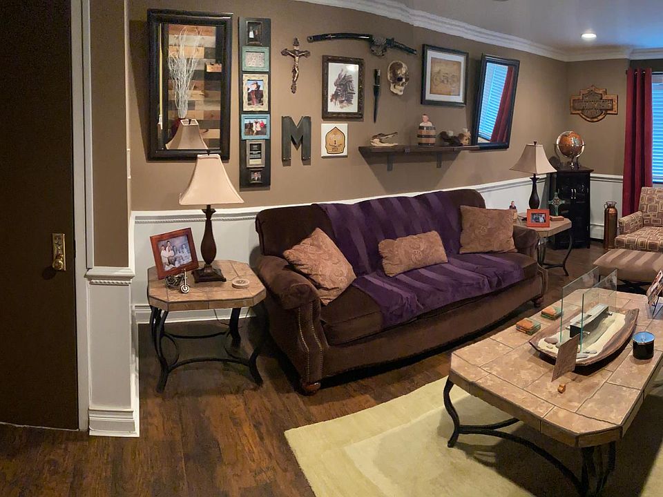 1st image of 1298 Rockland Ave APT 1E