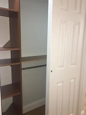 Rented by R New York | media 42