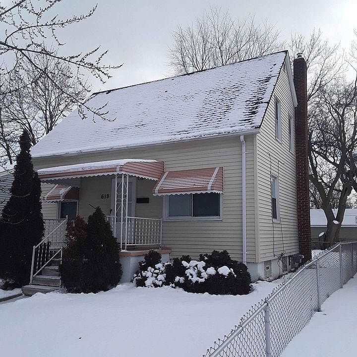 1st image of 618 E Woodward Heights Blvd
