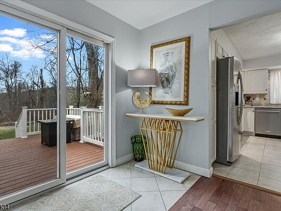 4th image of 3 June Walk