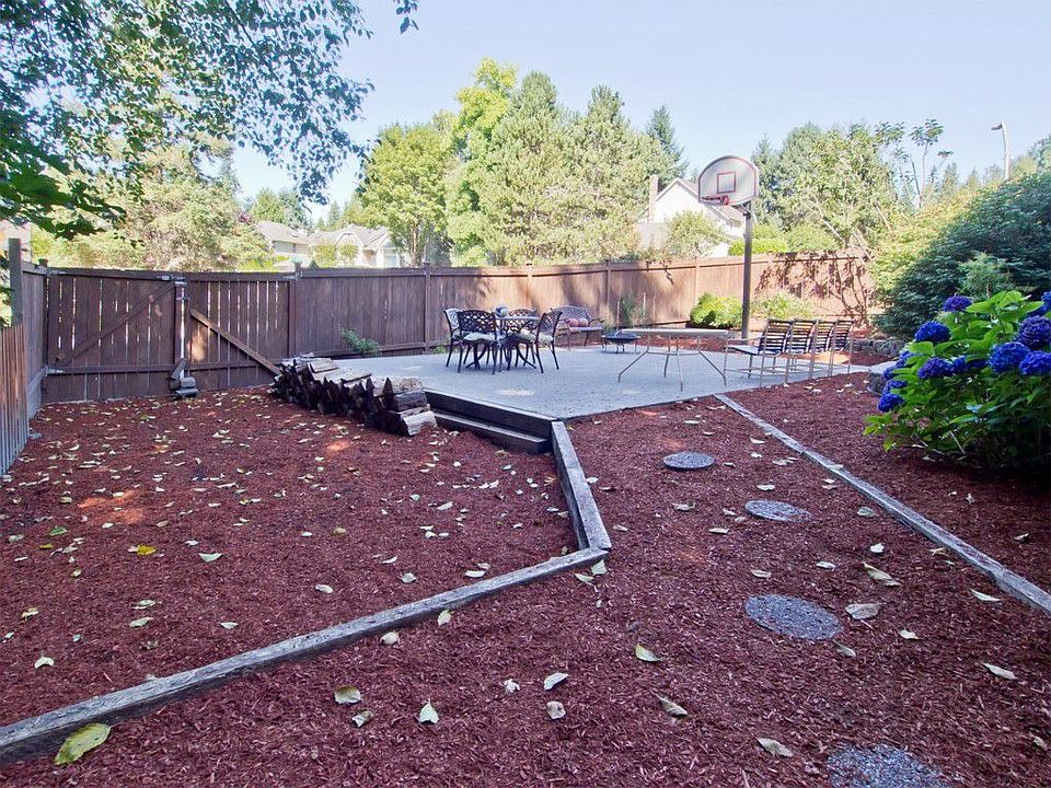 1st image of 17803 NE 138th Ct