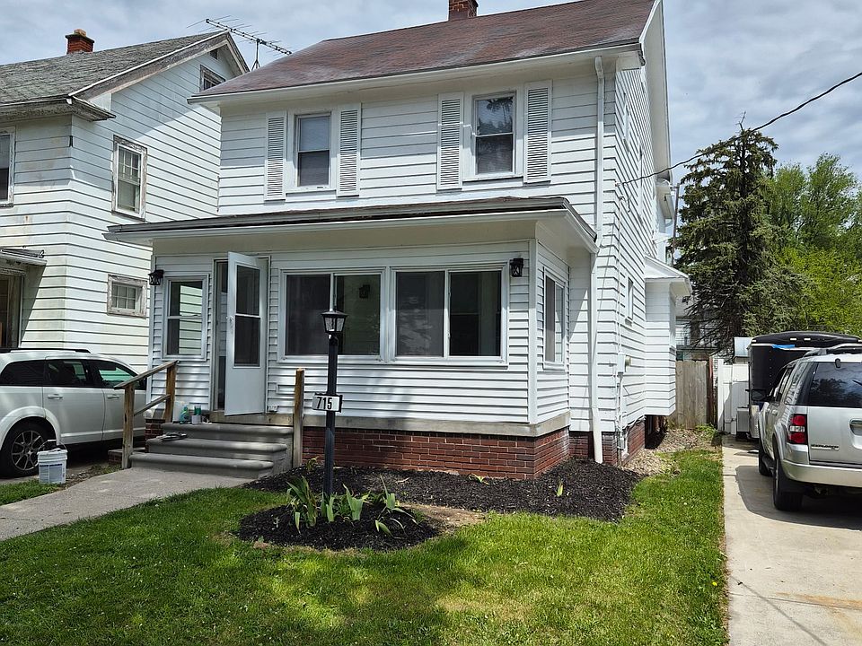 1st image of 715 E Hudson St