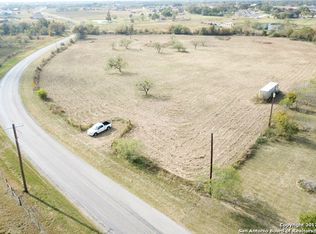 1636 S Santa Clara Rd, Marion, TX 78124