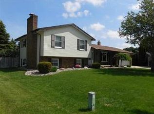 674 Zehnder Dr, Frankenmuth, MI 48734