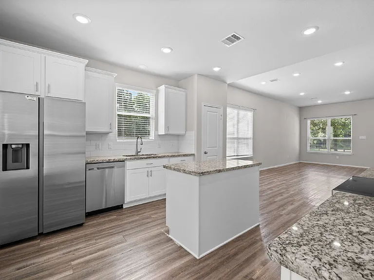 18140 Mail Route Rd — Photo 11