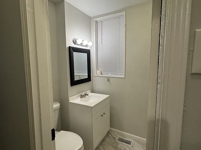 4119 S Compton Ave #1A — Photo 6
