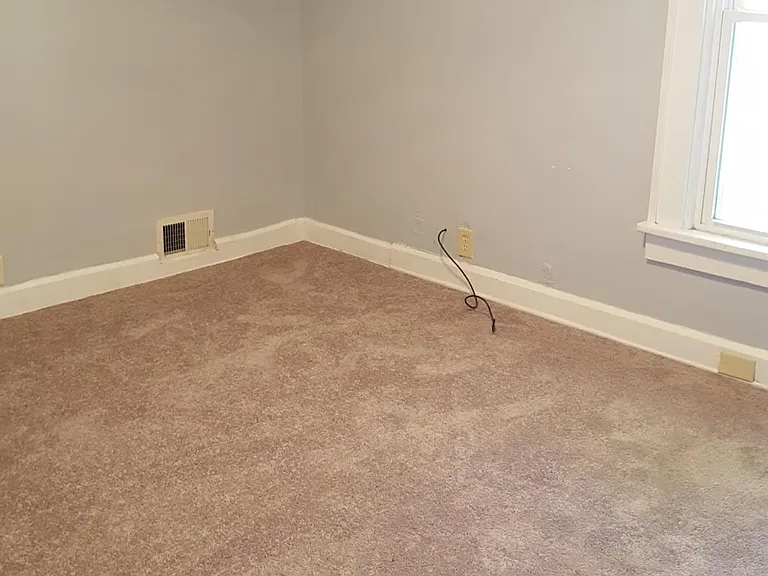 322 N Dequincy St — Photo 8