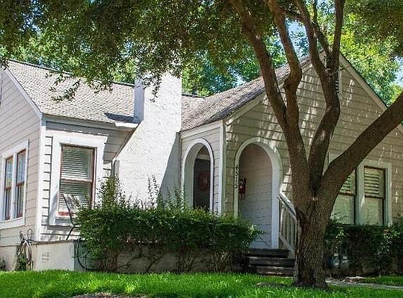 2nd image of 4515 Shoalwood Ave #A