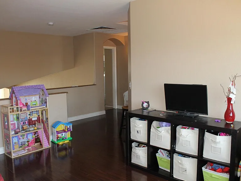 2421 W Silver Sage Ln — Photo 12