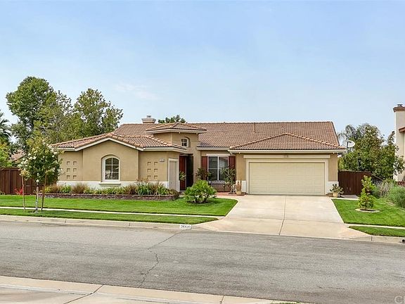 3rd image of 26610 Hummingbird Ct