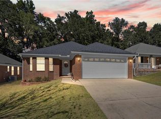 7593 Avery Ln, Daphne, AL 36526