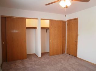 719 E Cecil St #827-2, Neenah, WI 54956