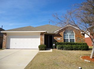 2768 Autumn Breeze, Grand Prairie, TX 75052
