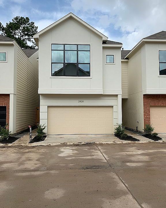 1st image of 3909 Tulane Oak Dr