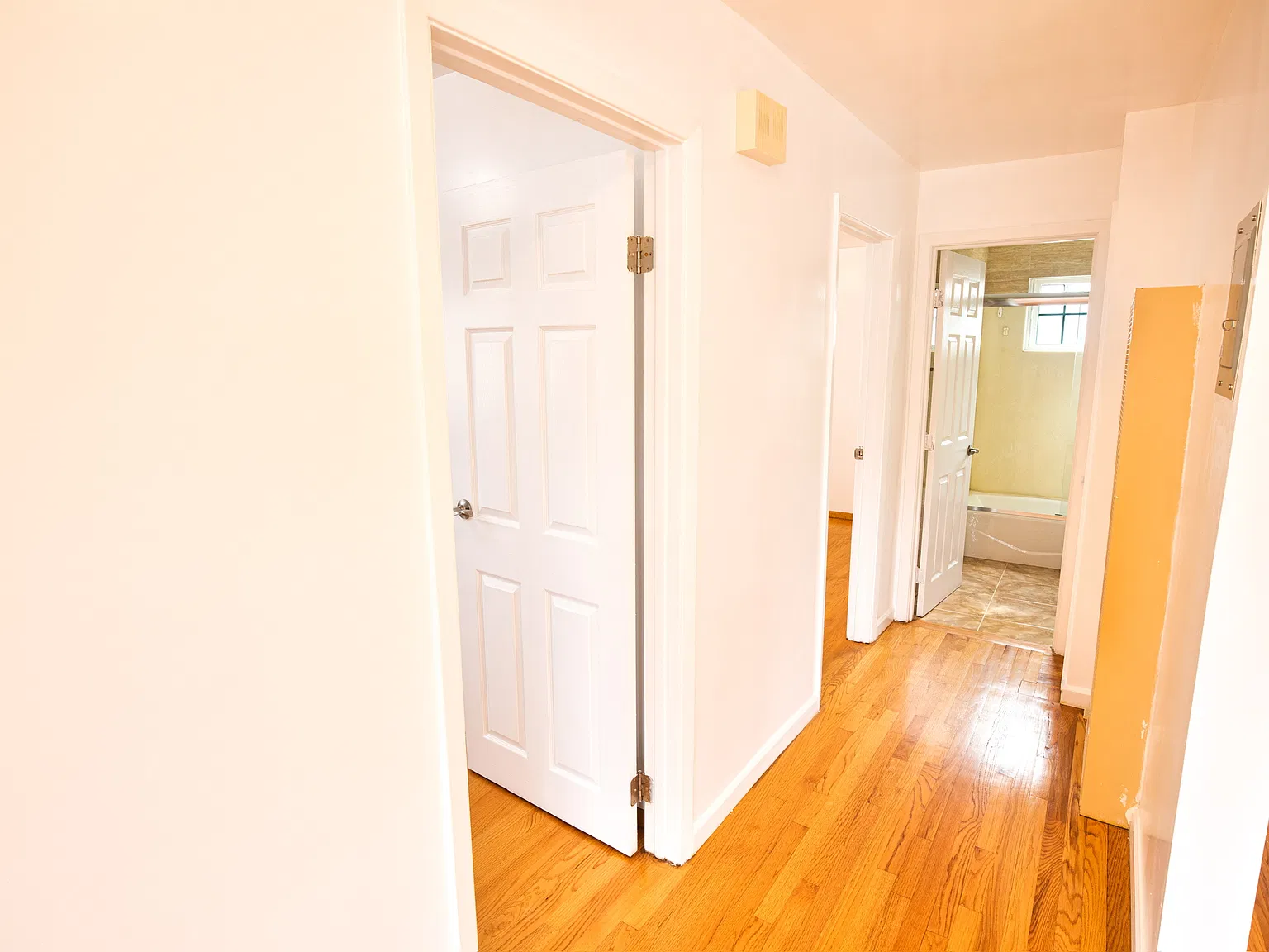 1806 Franklin Street — Photo 4