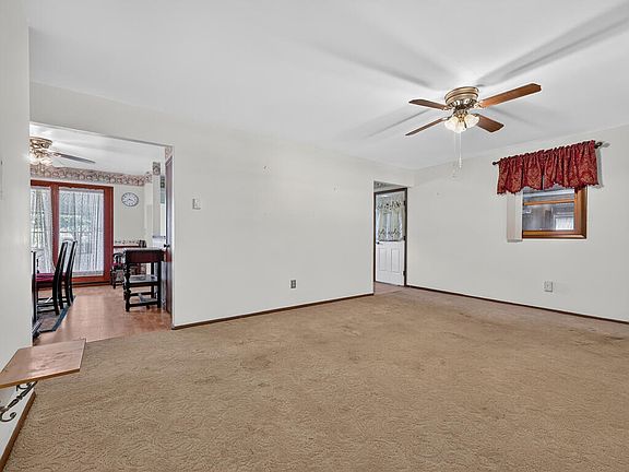 4th image of 106 Longway St