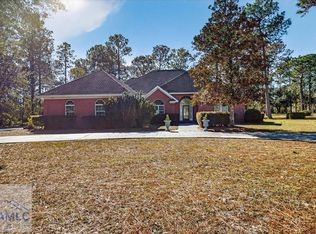 22 Birdie Dr, Jesup, GA 31546