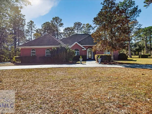 22 Birdie Dr, Jesup, GA 31546