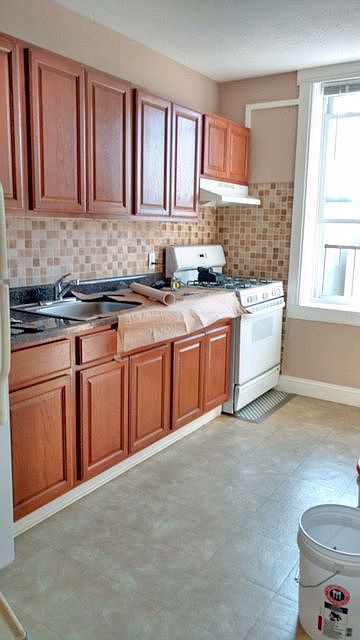 1st image of 3093 32nd St APT 3