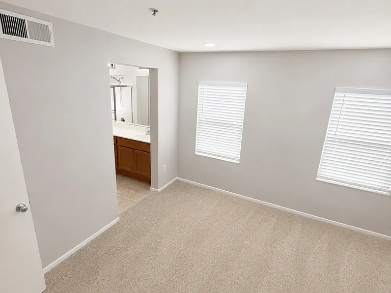 4481 Avenida Aquila — Photo 9