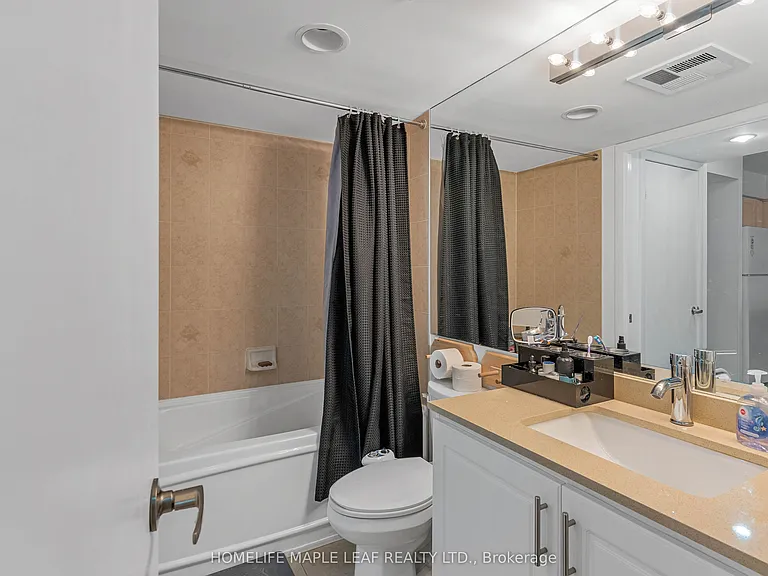 210 Victoria St #3505 — Photo 30