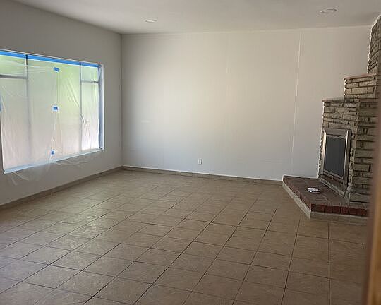 4th image of 2424 McPherson Pl