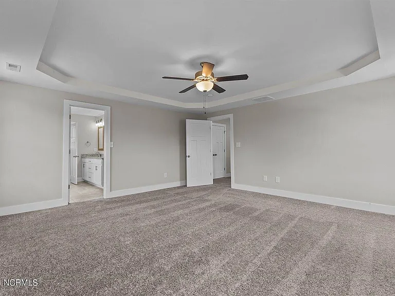 139 Crestview Rd — Photo 23