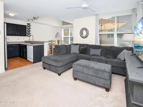 530 Founders Ave APT F-201, Eagle, CO 81631