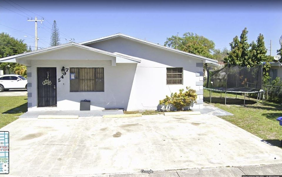 2nd image of 2497 NW 85th St